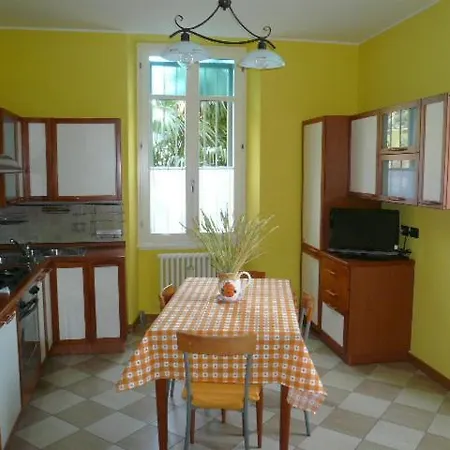 Casa Beatrice Limonta